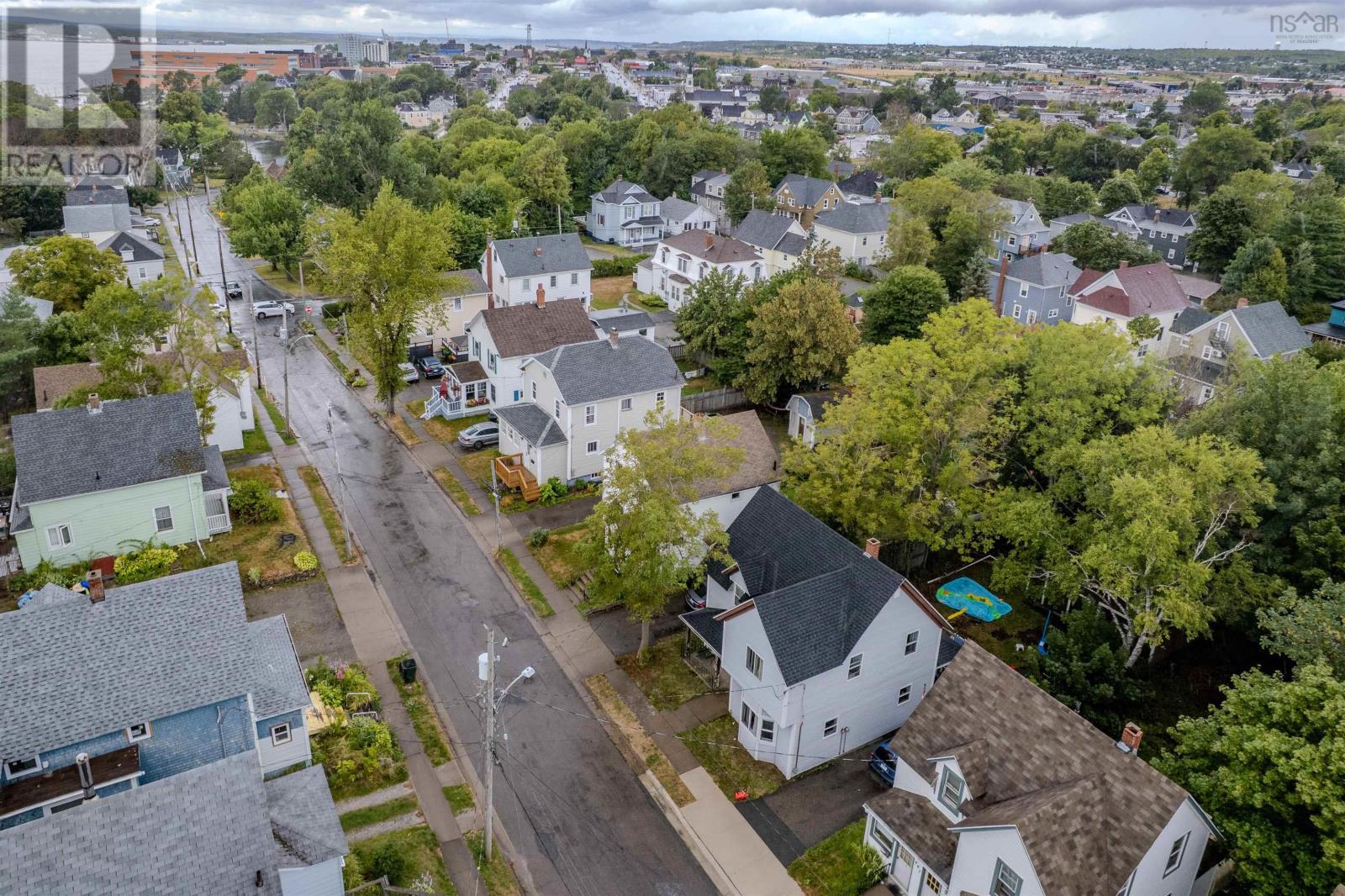 443 Bentinck Street, Sydney, Nova Scotia  B1S 2Y8 - Photo 31 - 202521040