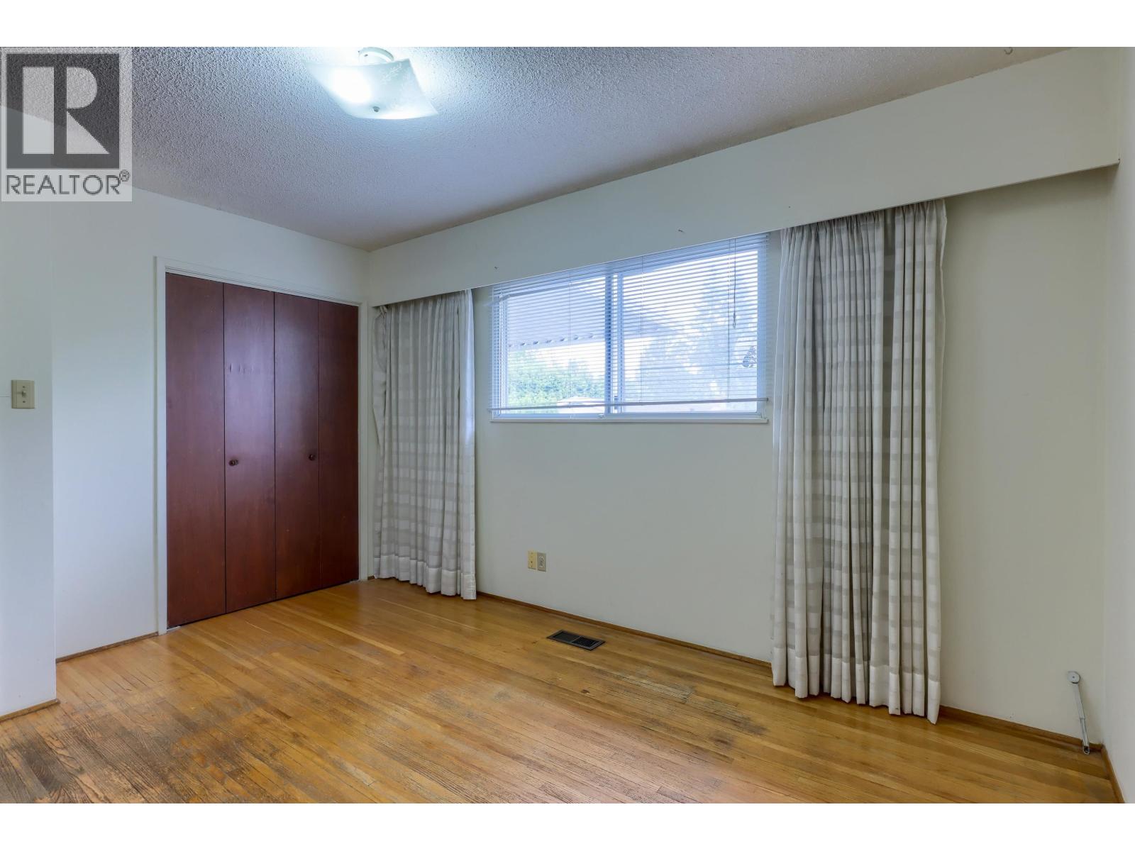 3492 E 49th Avenue, Vancouver, British Columbia  V5S 1M2 - Photo 9 - R3057402