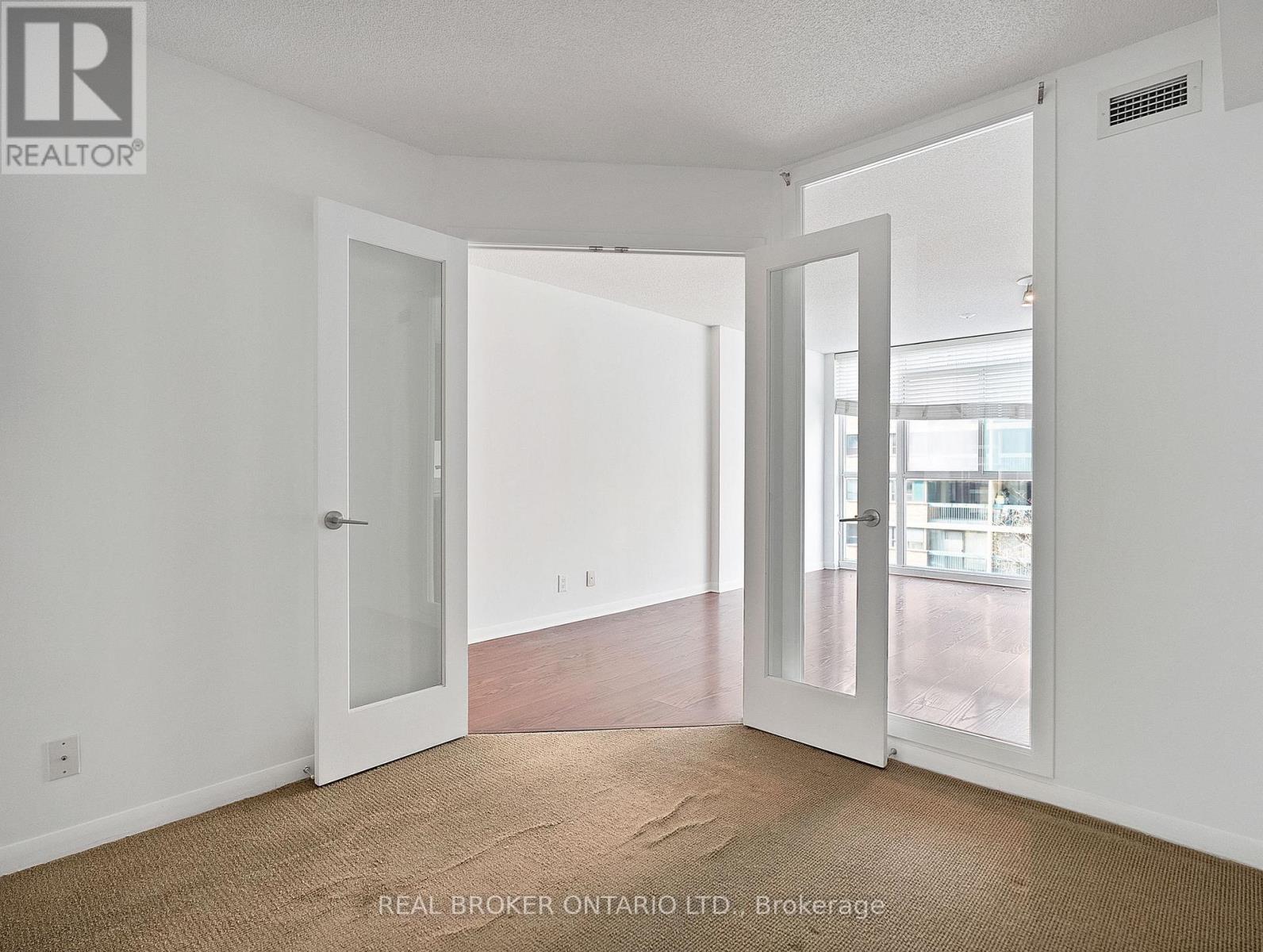 511 - 96 St Patrick Street, Toronto, Ontario  M5T 1V2 - Photo 13 - C12458059