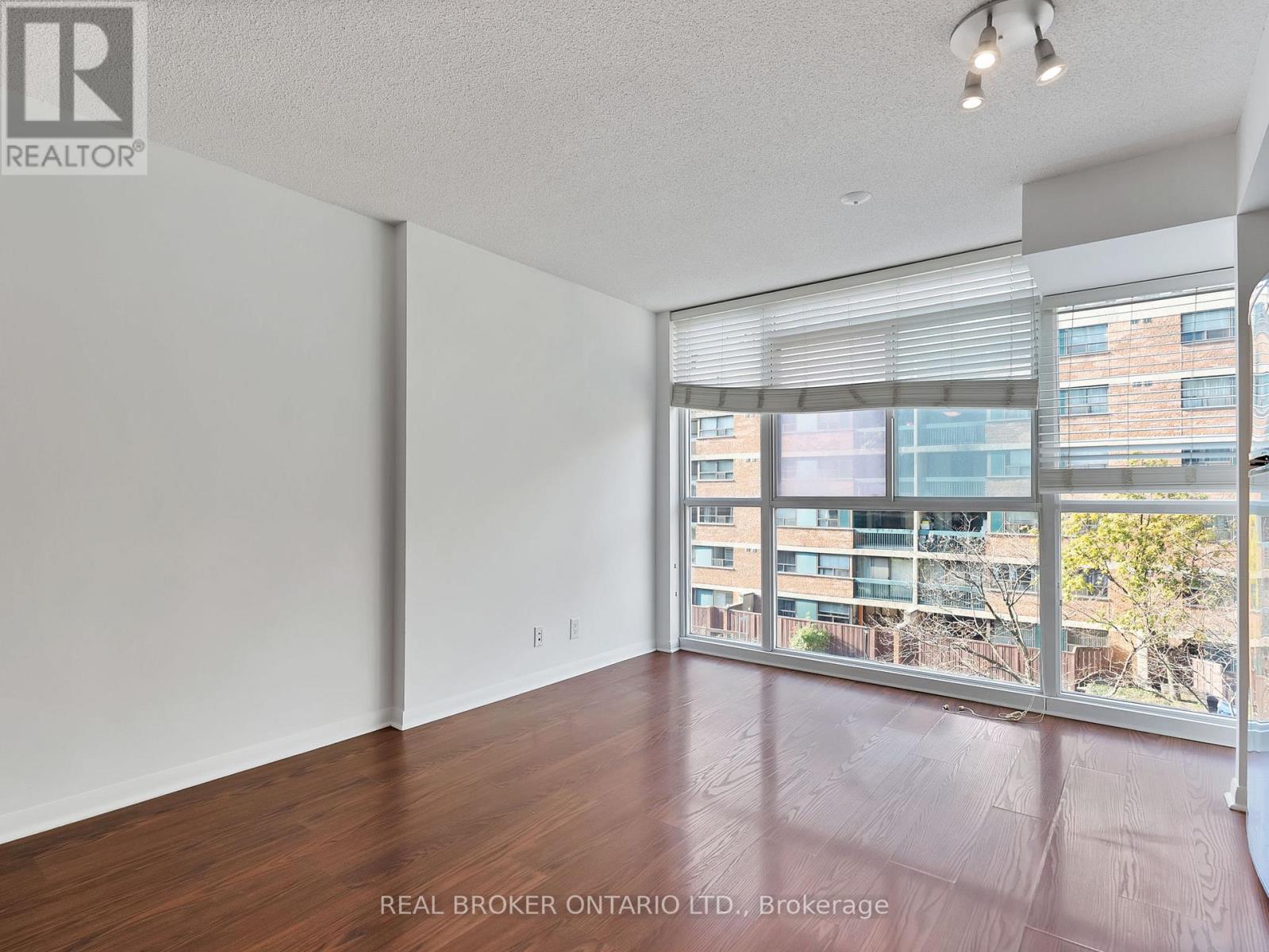 511 - 96 St Patrick Street, Toronto, Ontario  M5T 1V2 - Photo 19 - C12458059