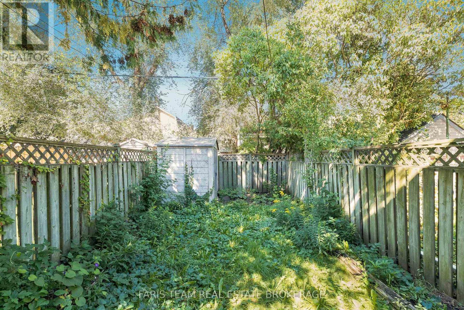 26 Queensdale Avenue, Toronto, Ontario  M4J 1X9 - Photo 23 - E12458067