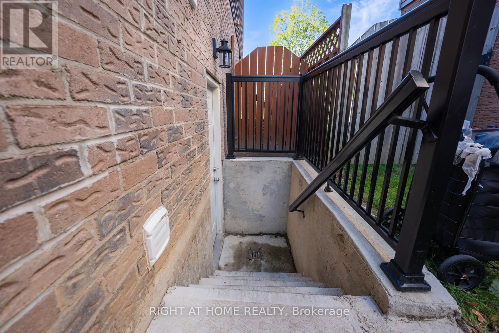 52 Dobson Drive, Ajax, Ontario  L1S 5E9 - Photo 46 - E12458070