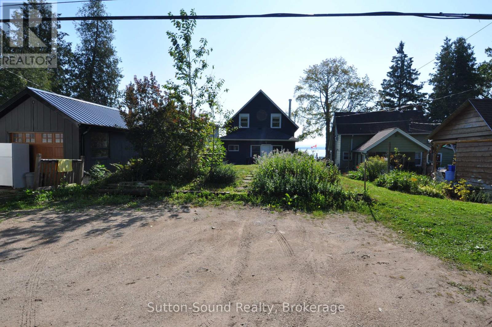 318760 Grey Road 1 Drive, Georgian Bluffs, Ontario  N4K 5N4 - Photo 22 - X12456727