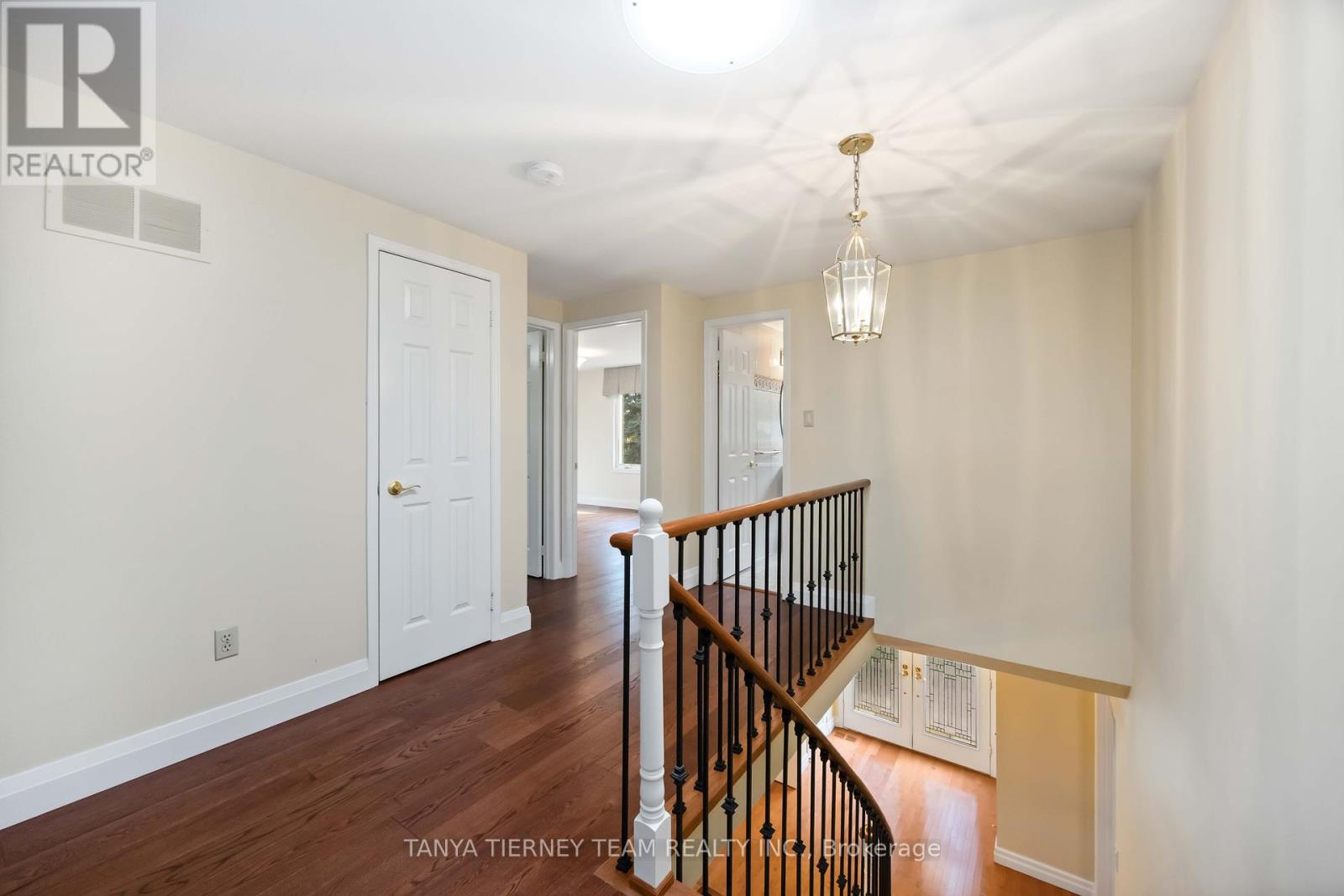 6 Lyndhurst Crescent, Whitby (Williamsburg), Ontario  L1R 1E4 - Photo 25 - E12457293