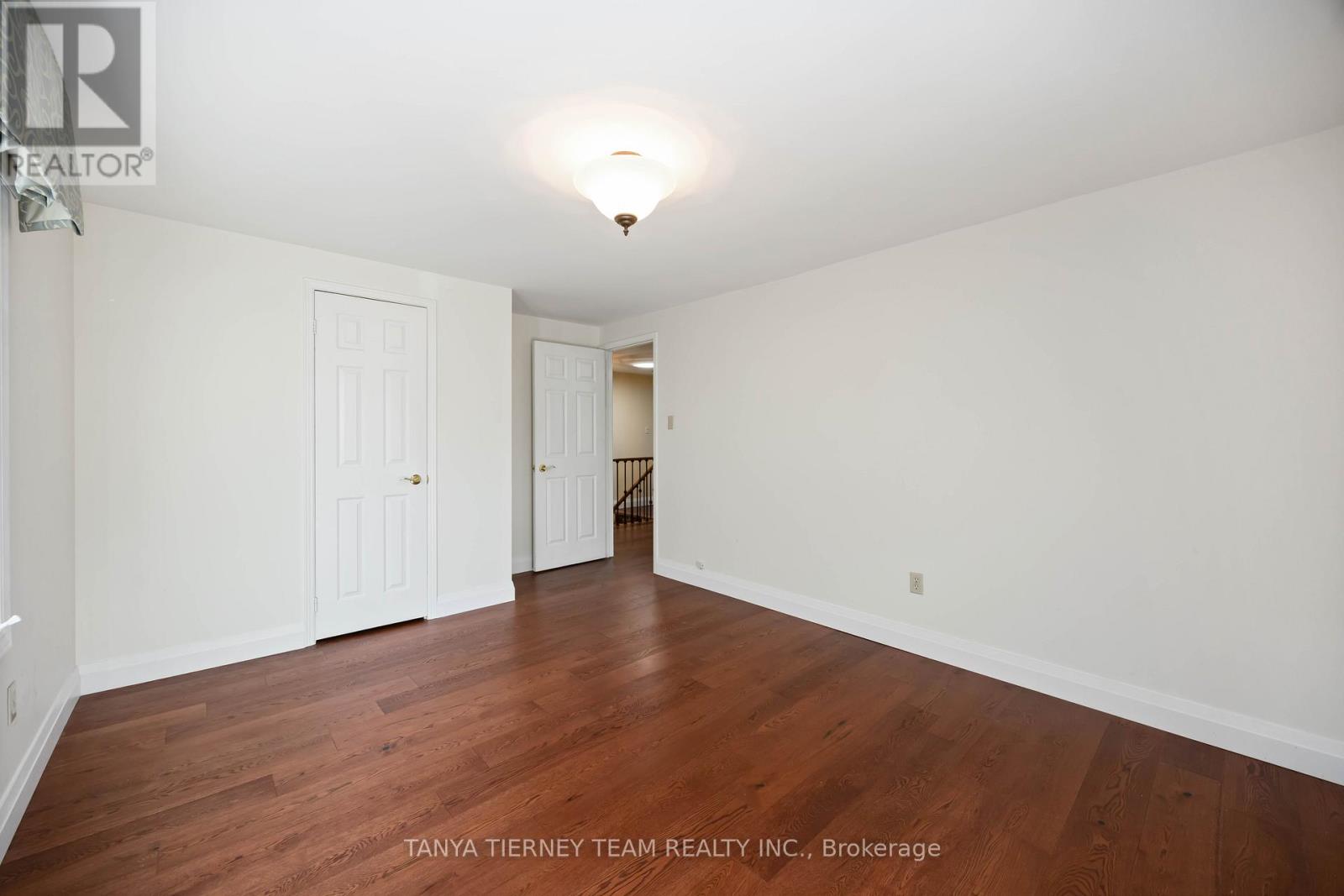6 Lyndhurst Crescent, Whitby (Williamsburg), Ontario  L1R 1E4 - Photo 38 - E12457293