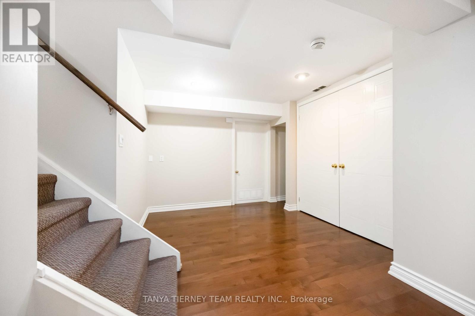 6 Lyndhurst Crescent, Whitby (Williamsburg), Ontario  L1R 1E4 - Photo 40 - E12457293