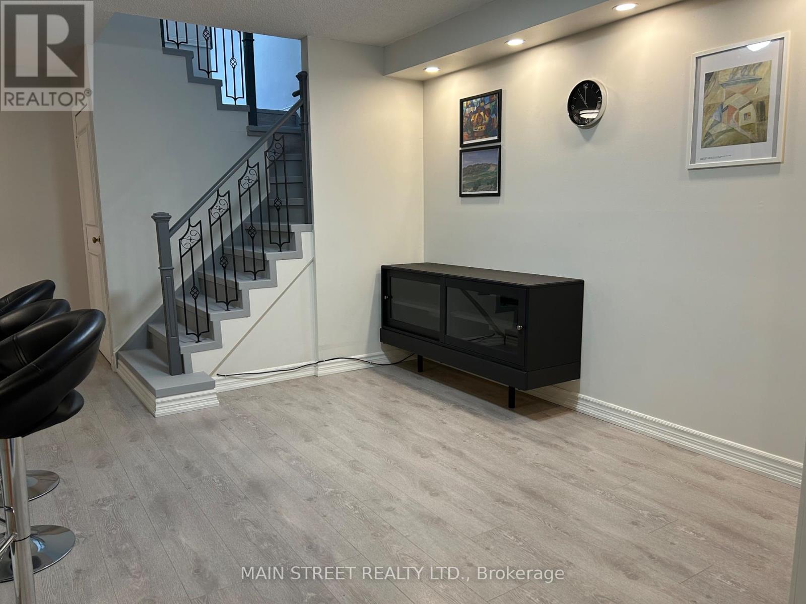 156 Observatory Lane, Richmond Hill, Ontario  L4C 8K8 - Photo 12 - N12458053
