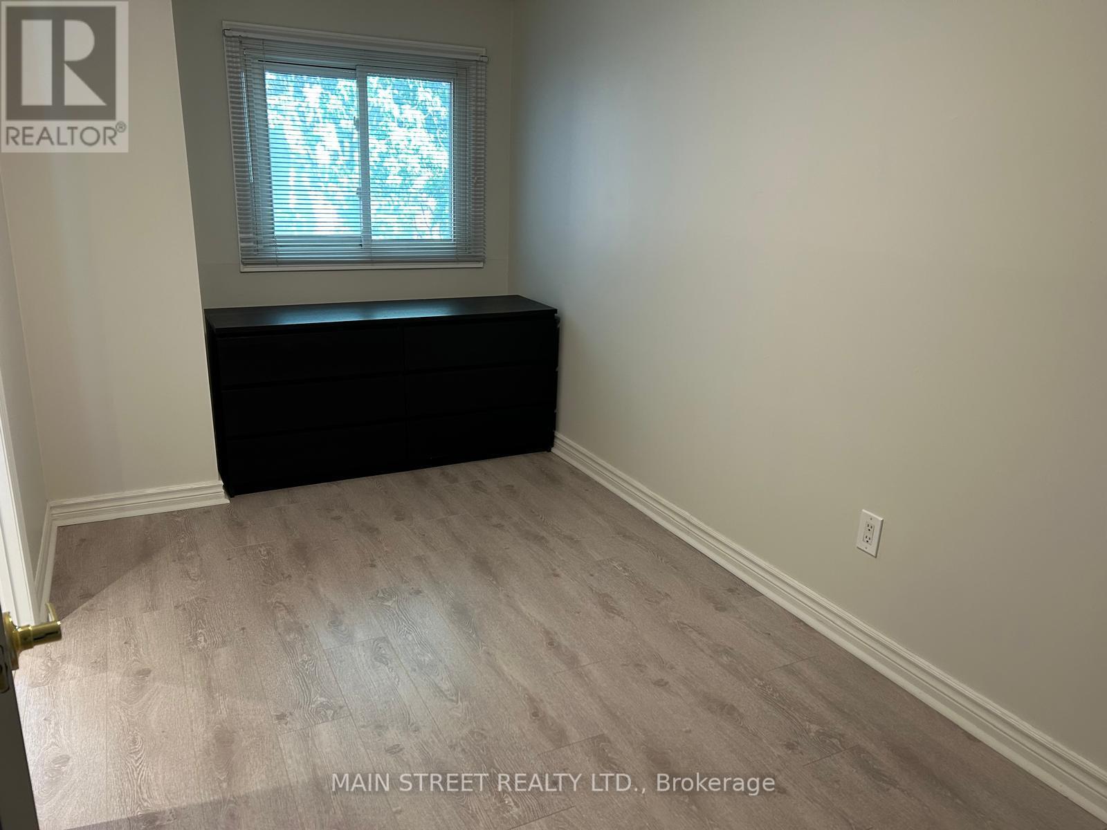 156 Observatory Lane, Richmond Hill, Ontario  L4C 8K8 - Photo 19 - N12458053