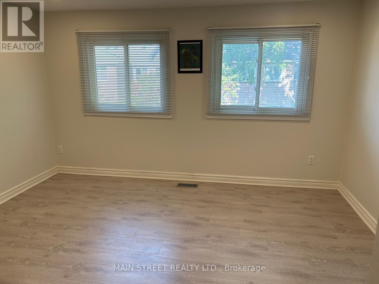 156 Observatory Lane, Richmond Hill, Ontario  L4C 8K8 - Photo 20 - N12458053