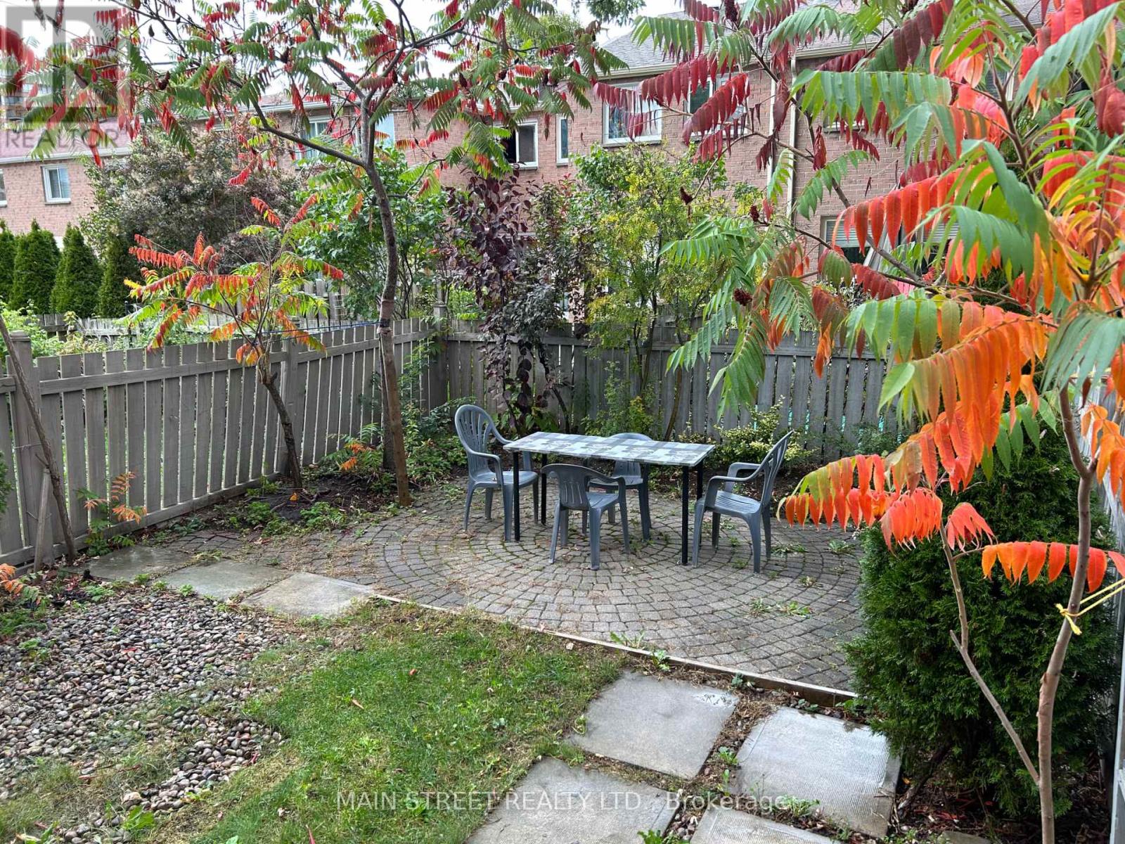 156 Observatory Lane, Richmond Hill, Ontario  L4C 8K8 - Photo 23 - N12458053