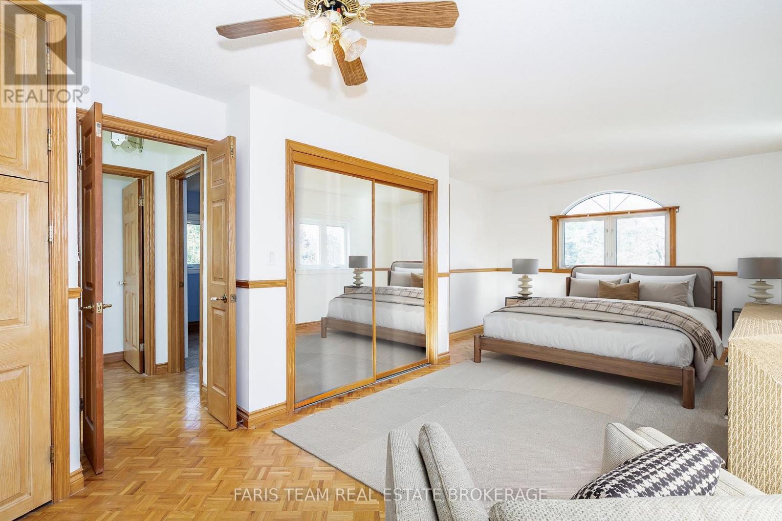 31 Napier Street, Barrie, Ontario  L4M 1W1 - Photo 24 - S12458057