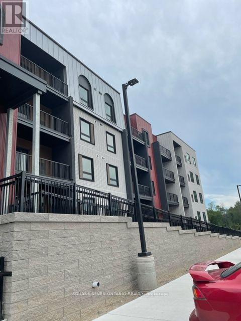 414 - 1 CHEF LANE, Barrie, Ontario