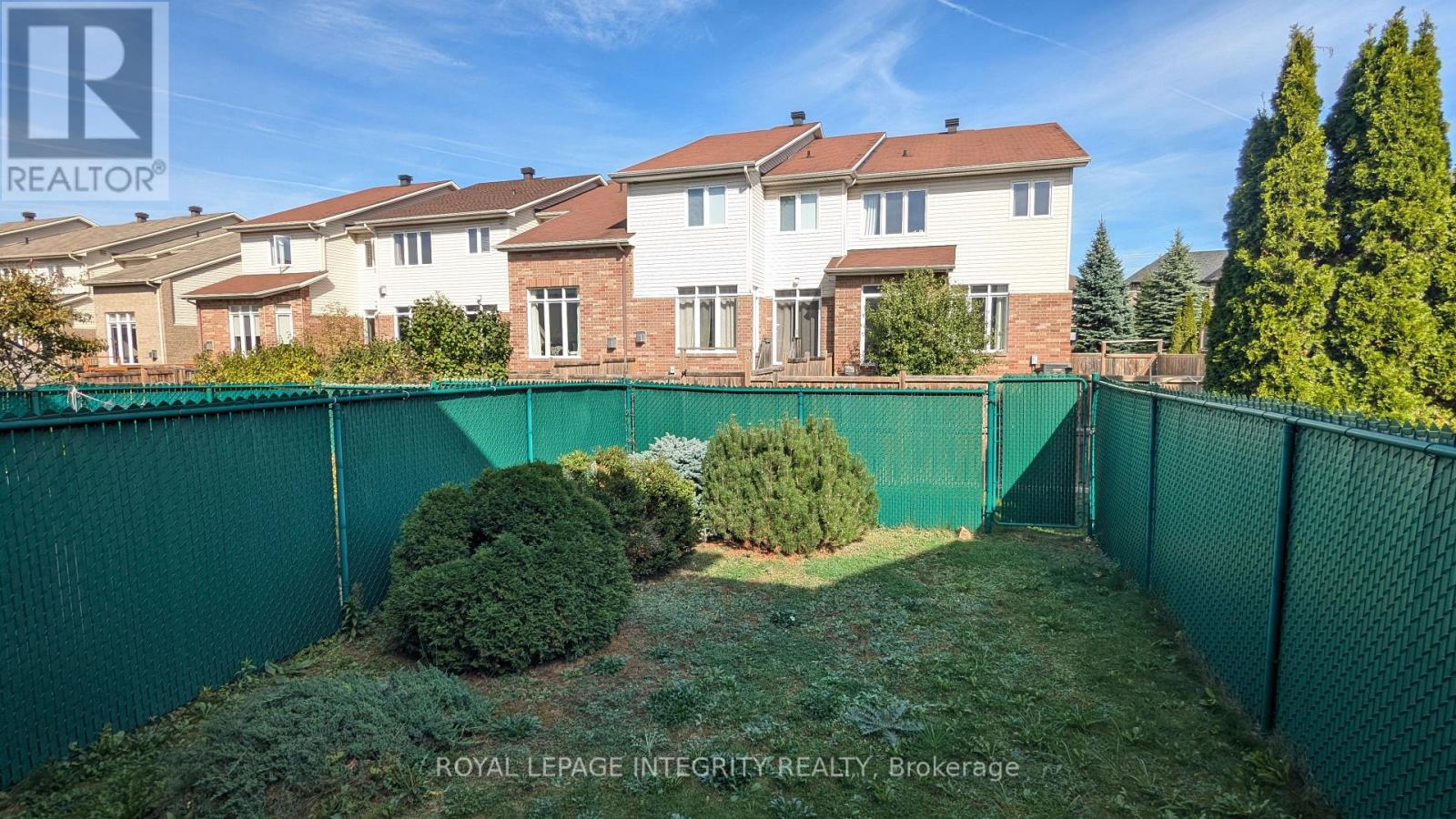 215 Badgeley Avenue, Ottawa, Ontario  K2T 0A4 - Photo 18 - X12458072