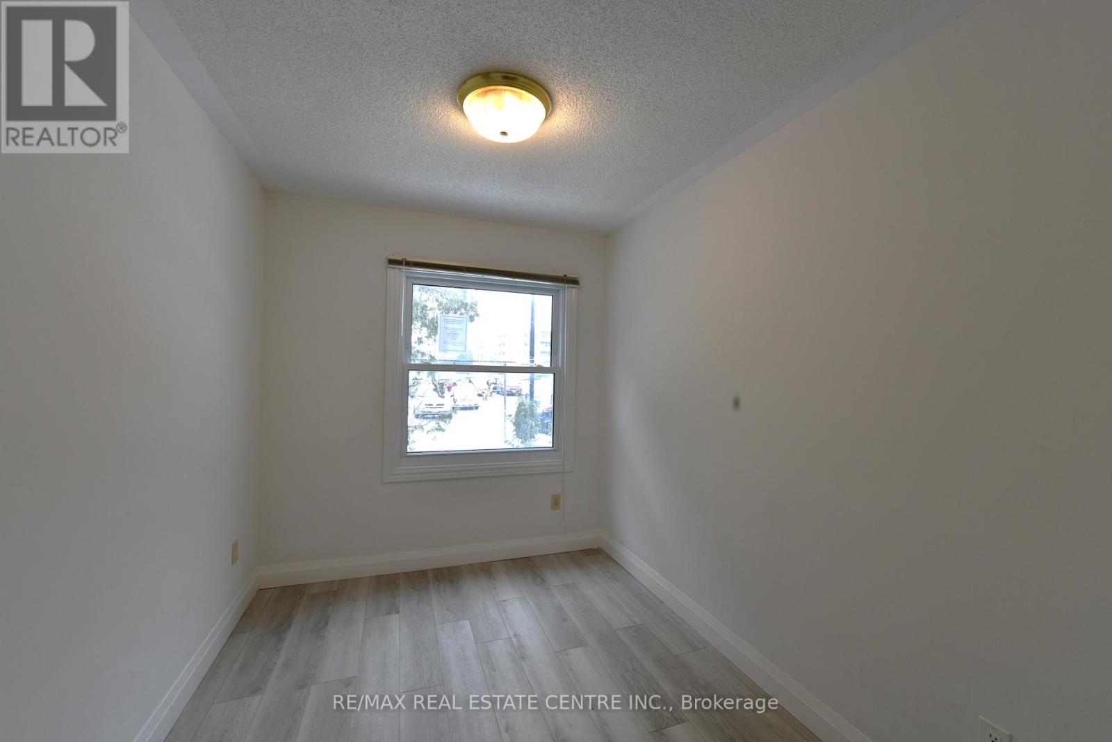 111 - 1247 Huron Street, London East, Ontario  N5Y 4X7 - Photo 10 - X12458071