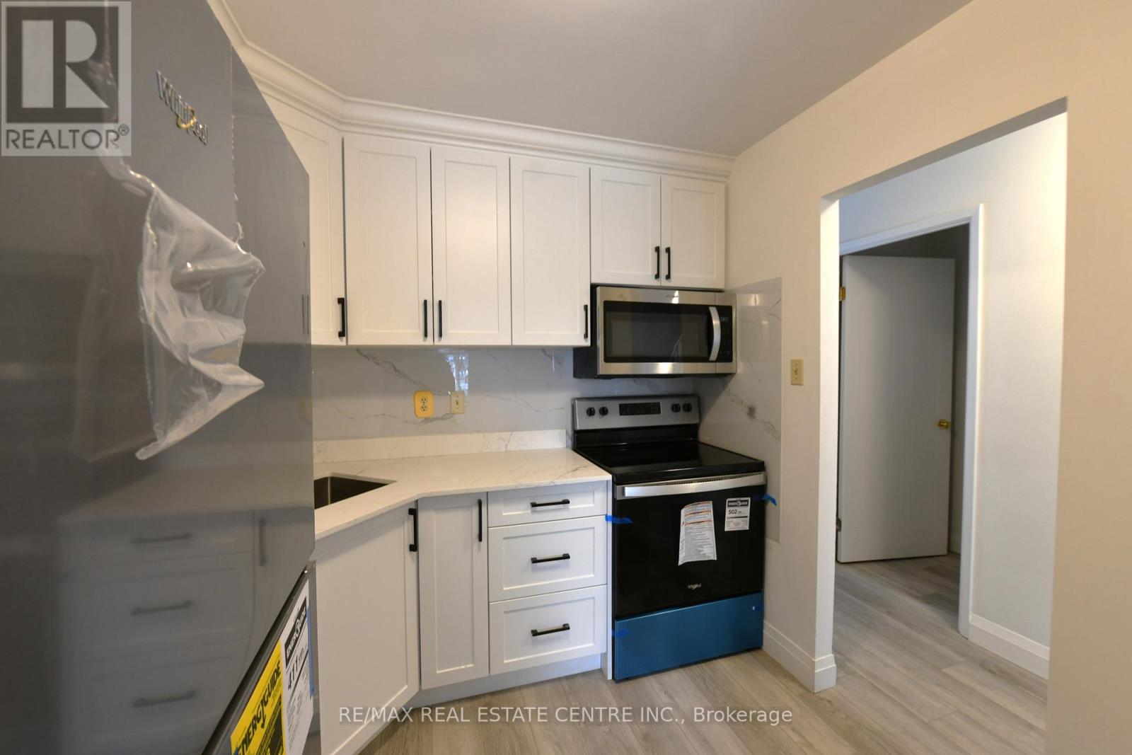 111 - 1247 Huron Street, London East, Ontario  N5Y 4X7 - Photo 8 - X12458071