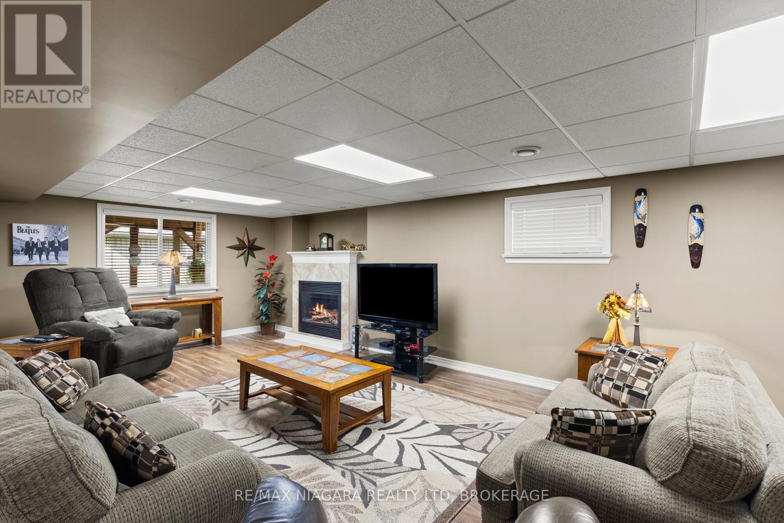 194 Hillsdale Road, Welland, Ontario  L3C 7M4 - Photo 32 - X12458081