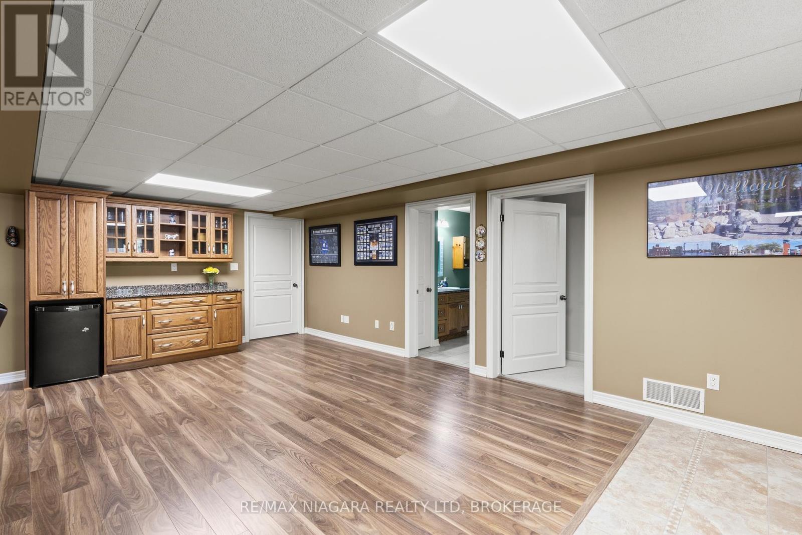194 Hillsdale Road, Welland, Ontario  L3C 7M4 - Photo 35 - X12458081