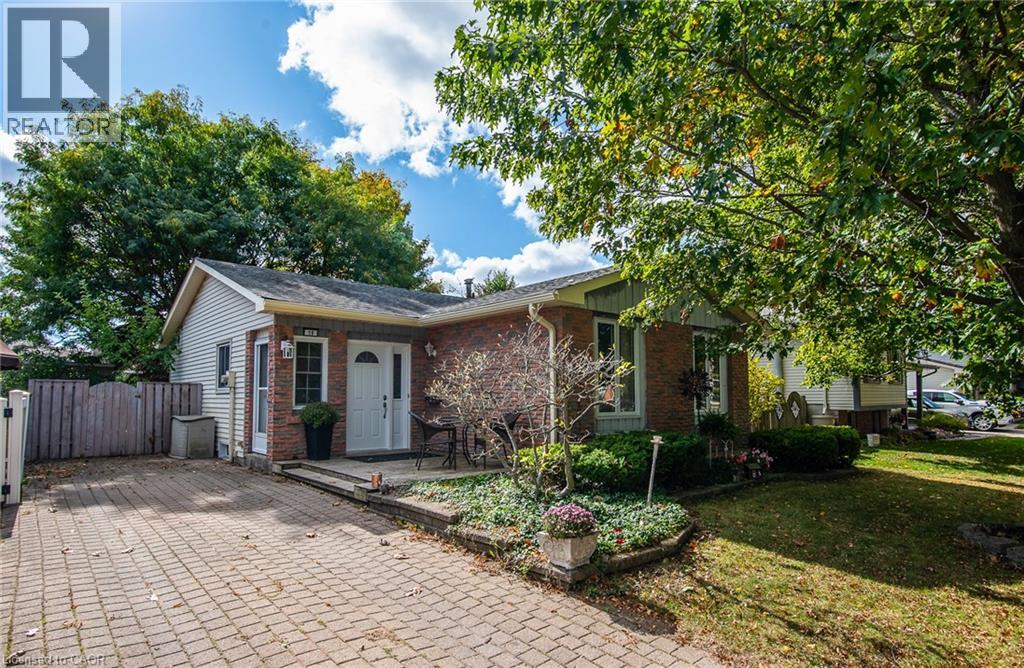 19 Keewatin Avenue, Kitchener, Ontario  N2B 3M1 - Photo 1 - 40777889