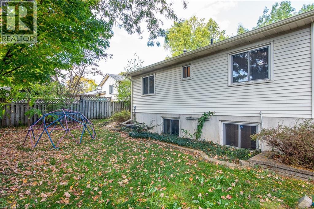 19 Keewatin Avenue, Kitchener, Ontario  N2B 3M1 - Photo 11 - 40777889