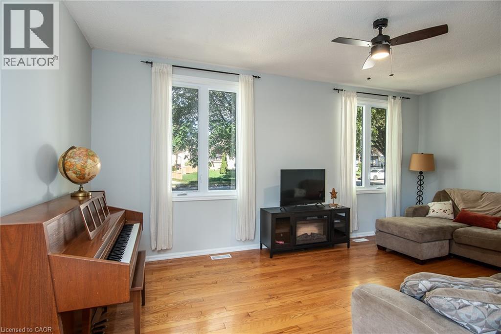 19 Keewatin Avenue, Kitchener, Ontario  N2B 3M1 - Photo 17 - 40777889