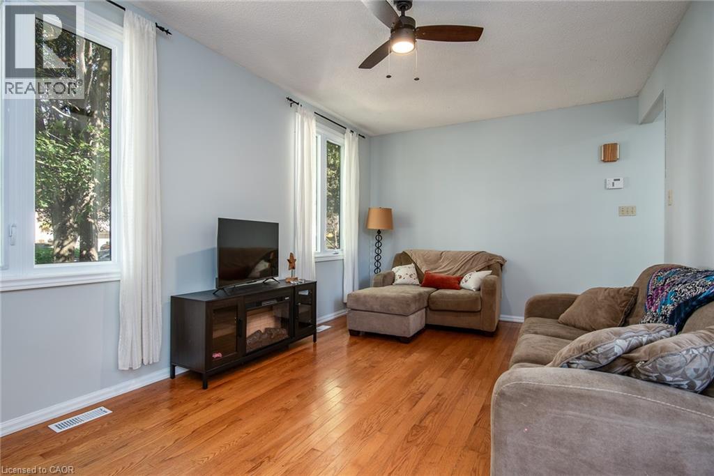 19 Keewatin Avenue, Kitchener, Ontario  N2B 3M1 - Photo 18 - 40777889