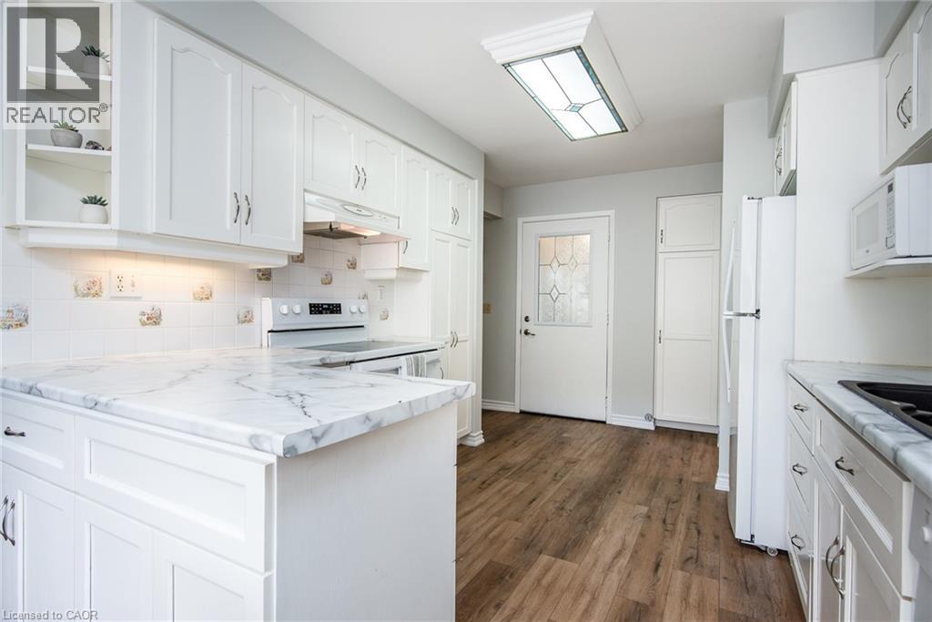 19 Keewatin Avenue, Kitchener, Ontario  N2B 3M1 - Photo 23 - 40777889
