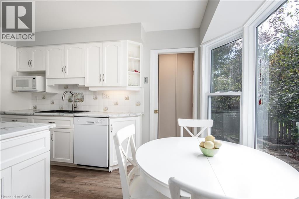 19 Keewatin Avenue, Kitchener, Ontario  N2B 3M1 - Photo 27 - 40777889