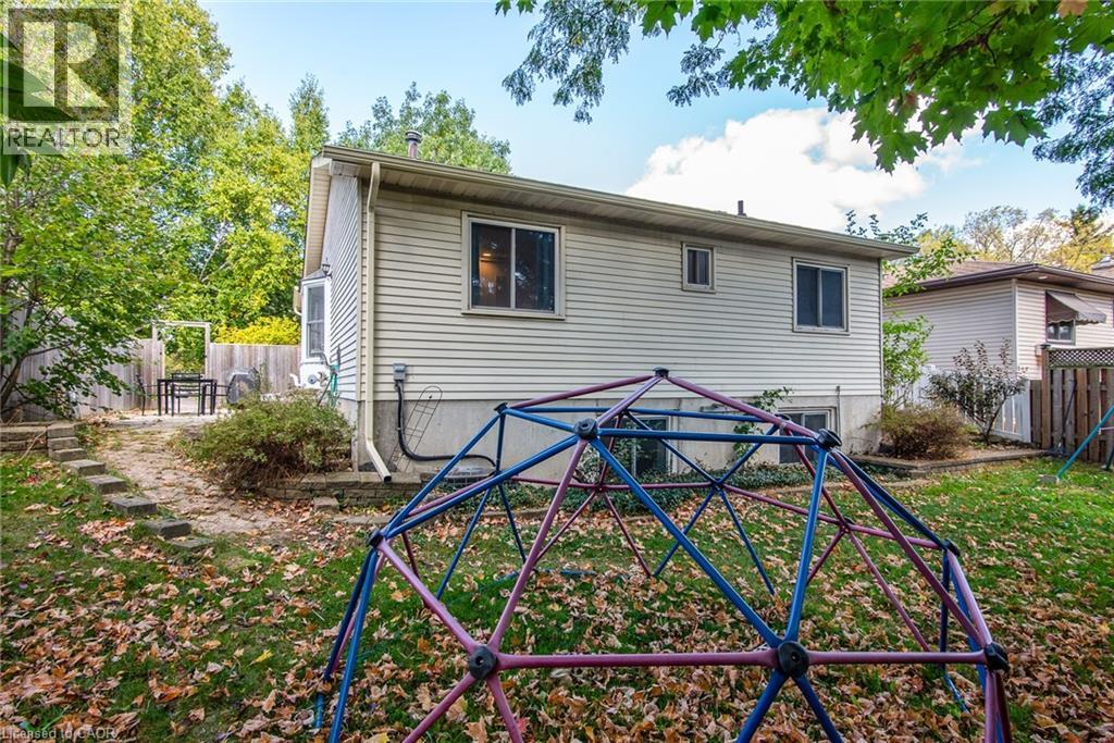 19 Keewatin Avenue, Kitchener, Ontario  N2B 3M1 - Photo 9 - 40777889