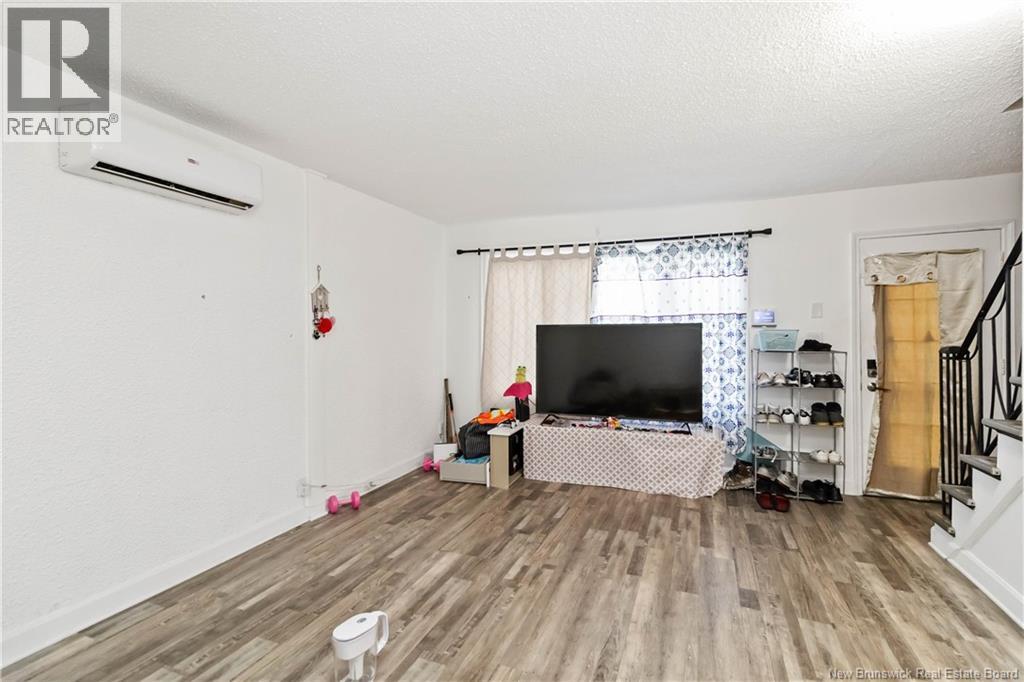 166 Edward Street, Moncton, New Brunswick  E1A 3Y9 - Photo 7 - NB128356
