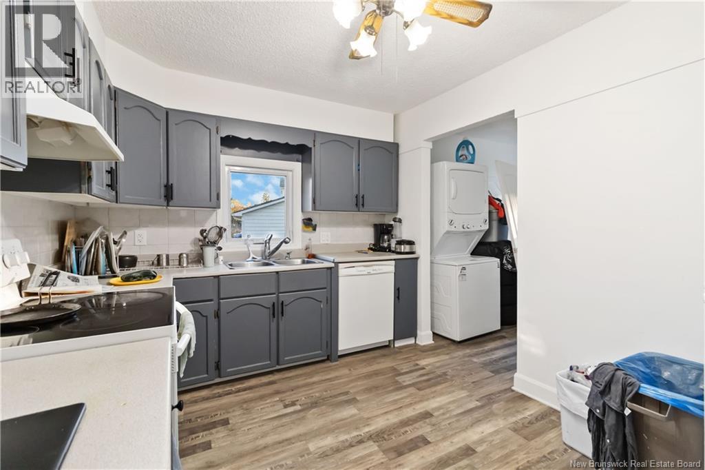 166 Edward Street, Moncton, New Brunswick  E1A 3Y9 - Photo 10 - NB128356