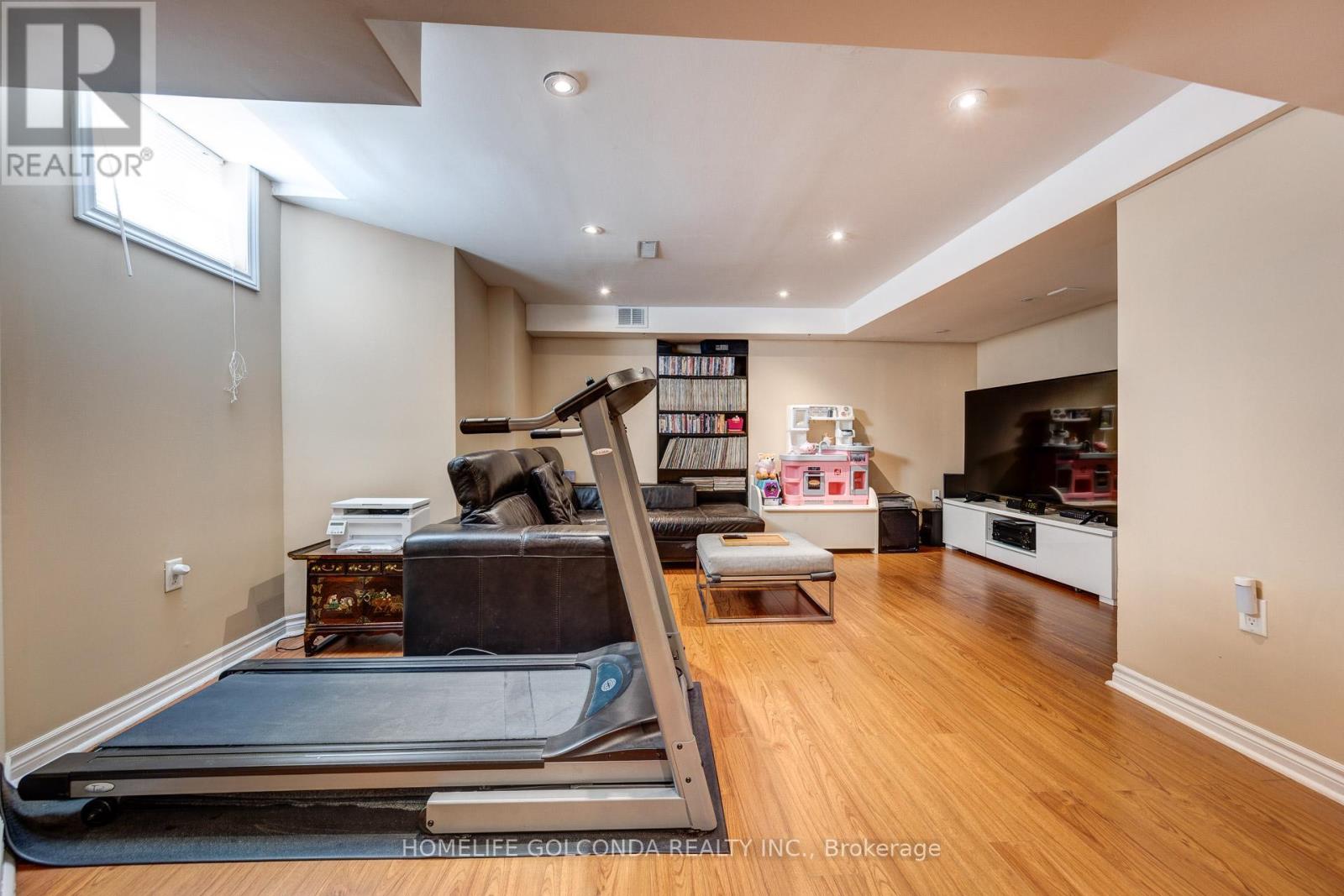 77 Arco Circle, Vaughan, Ontario  L6A 3Z7 - Photo 20 - N12455038