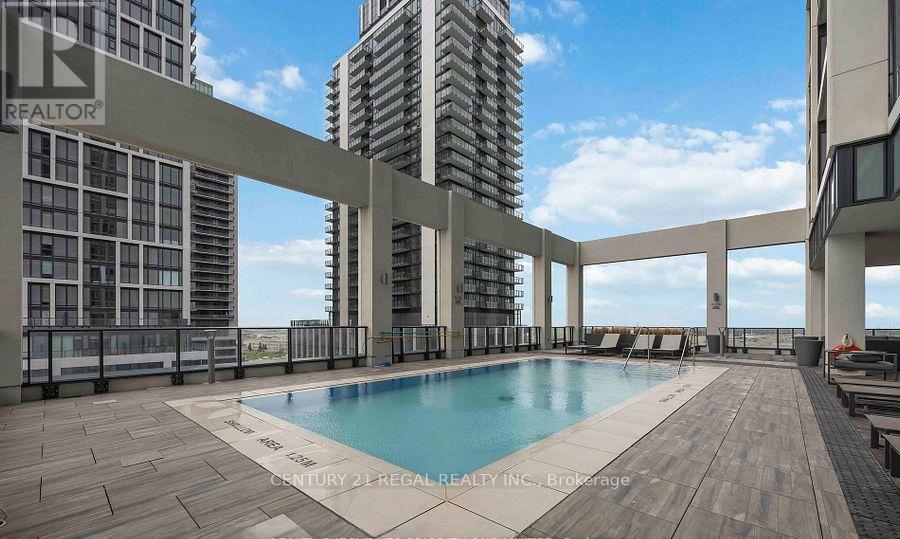 2125 - 9000 Jane Street, Vaughan, Ontario  L4K 0M6 - Photo 15 - N12457917