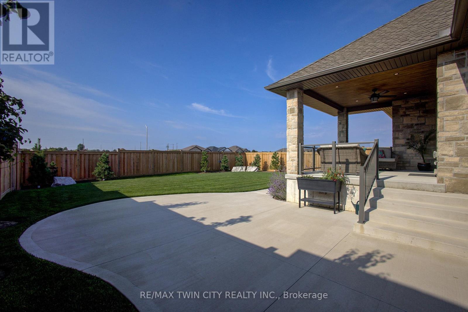 434 Normanton Street, Saugeen Shores, Ontario  N0H 2C3 - Photo 35 - X12433632