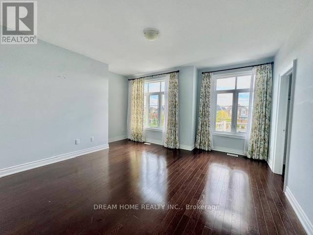 28 Larkin Avenue, King, Ontario  L7B 0N9 - Photo 17 - N12458084