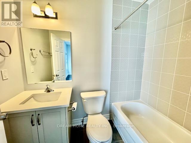 28 Larkin Avenue, King, Ontario  L7B 0N9 - Photo 18 - N12458084