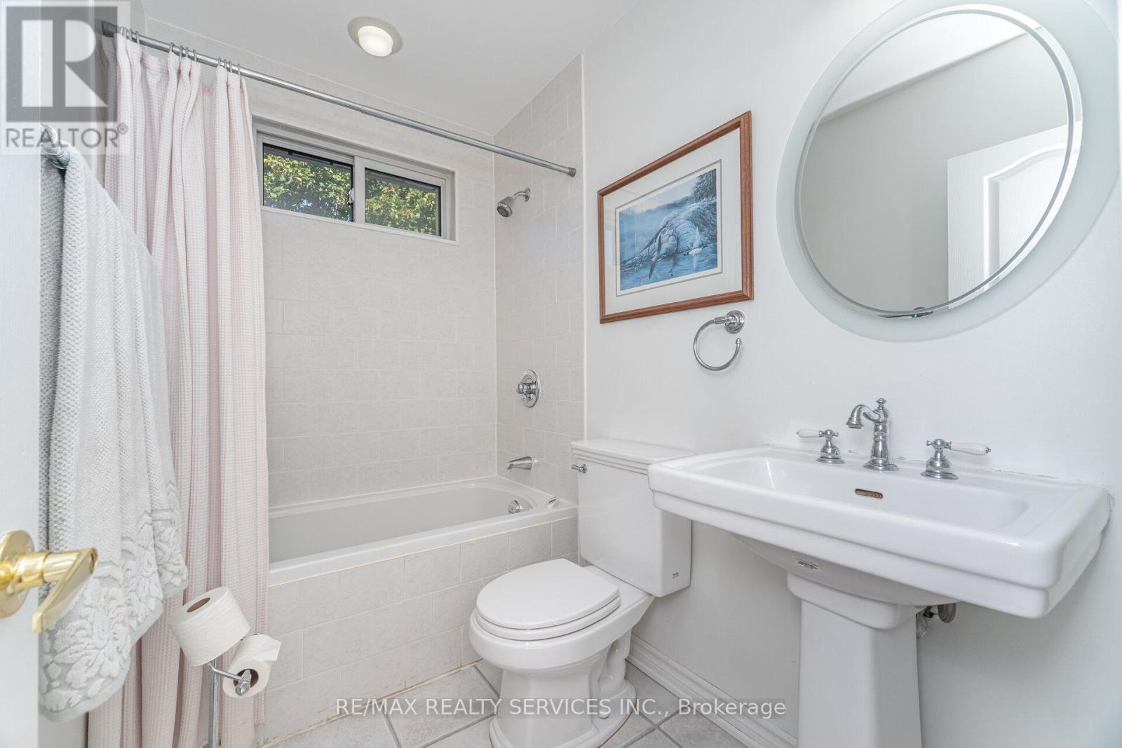 3 Conway Court, Brampton, Ontario  L6T 1Z5 - Photo 17 - W12458074