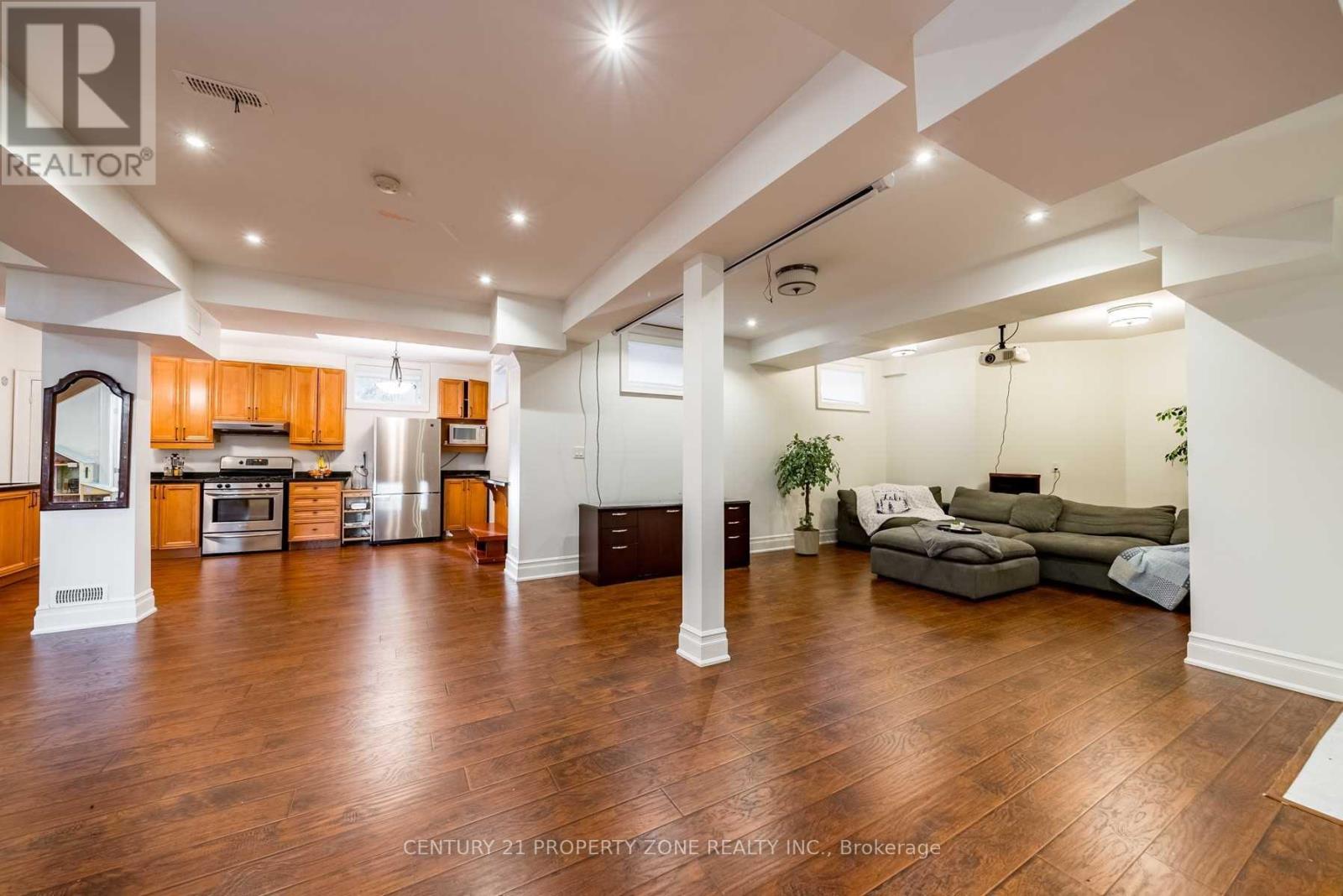 2981 Bovaird Drive W, Brampton, Ontario  L6X 0G4 - Photo 20 - W12458078