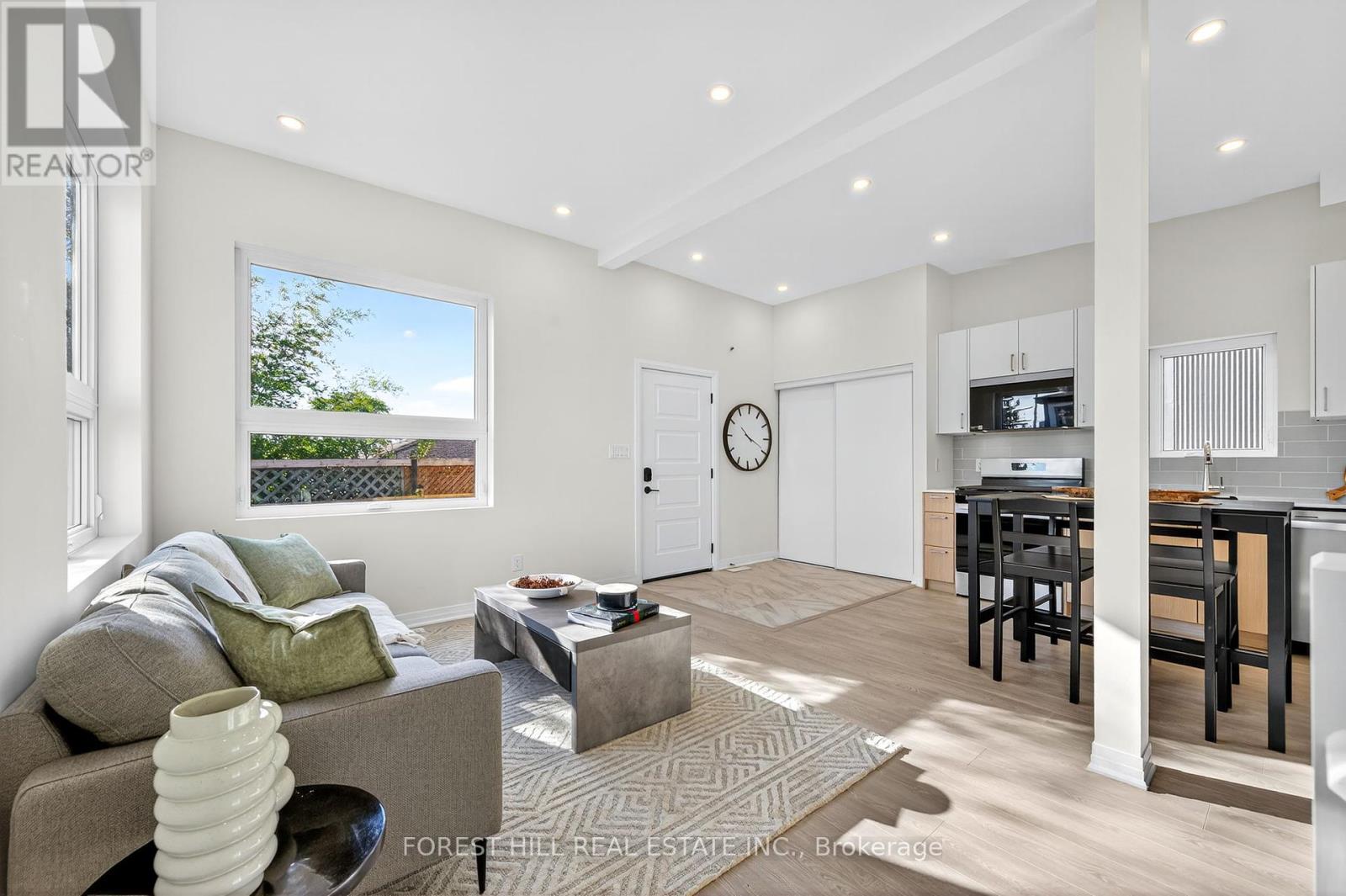 R - 49 William Cragg Drive, Toronto, Ontario  M3M 1T8 - Photo 9 - W12458083
