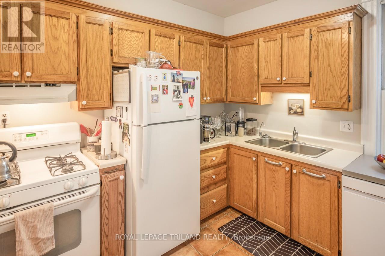 1 & 2 - 737 William Street N, London East, Ontario  N5Y 2R5 - Photo 15 - X12458105