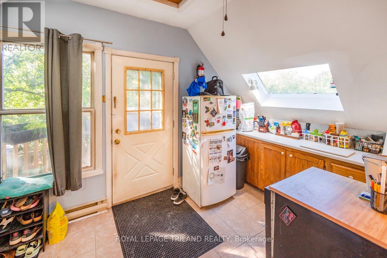 1 & 2 - 737 William Street N, London East, Ontario  N5Y 2R5 - Photo 29 - X12458105
