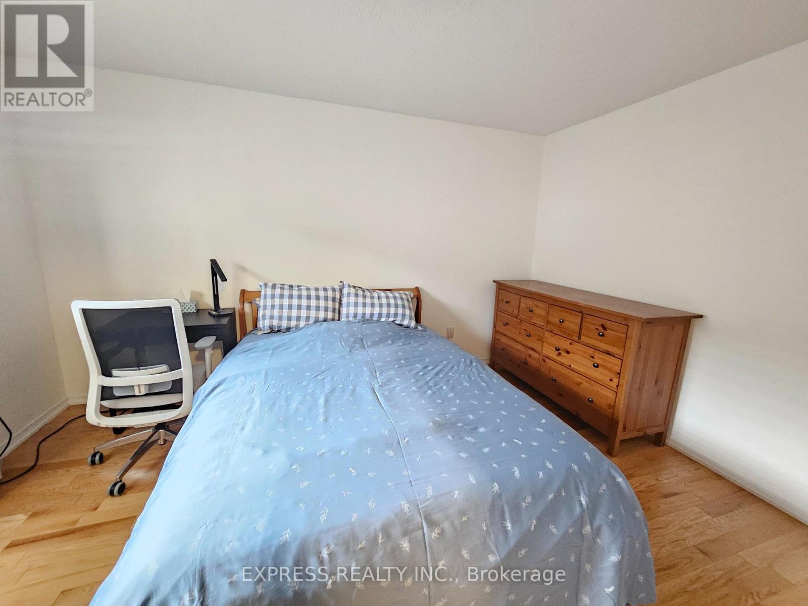 104 Prince Charles Way, Markham, Ontario  L6C 0B5 - Photo 34 - N12454412