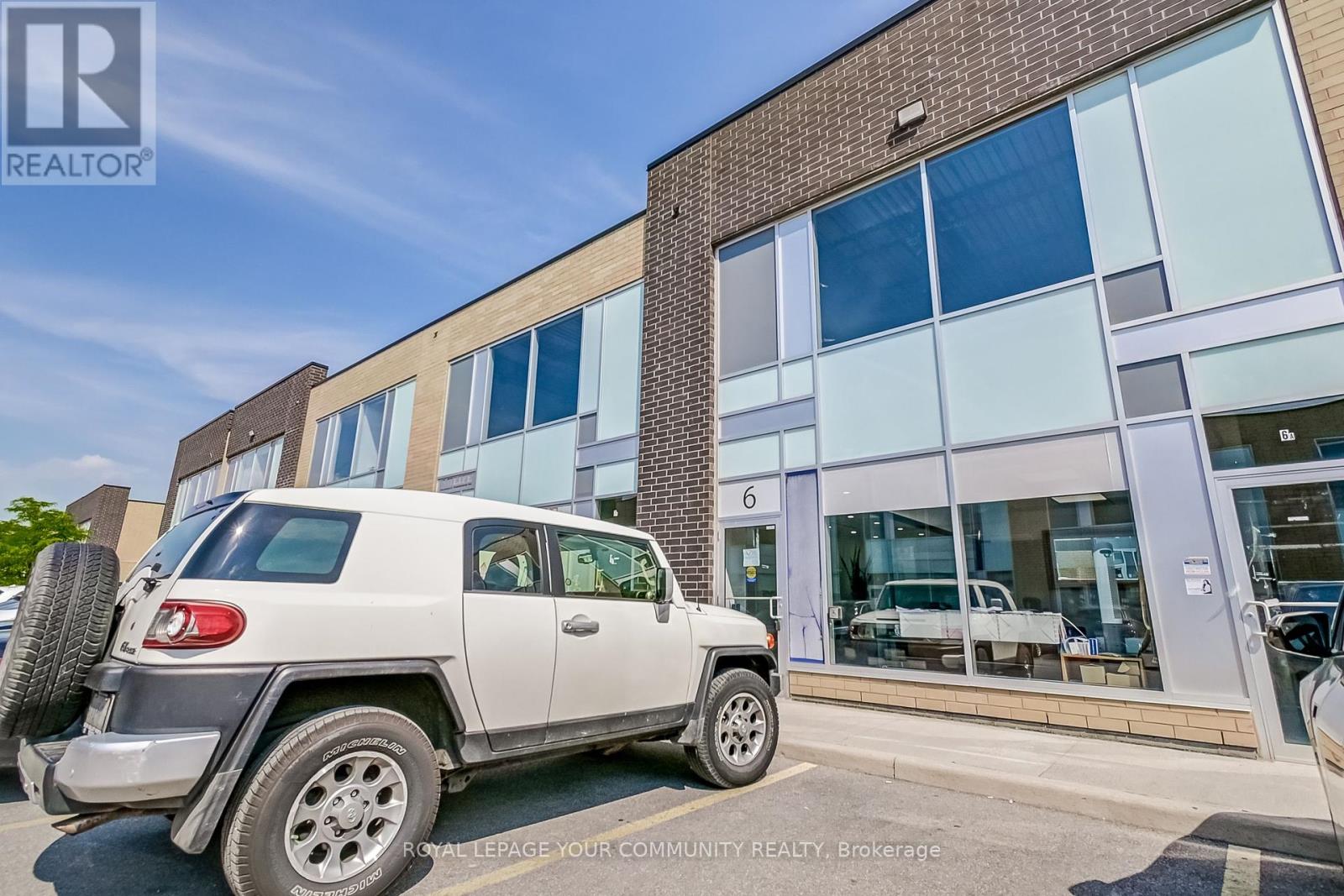 EAST - 6-1185 QUEENSWAY, Mississauga, Ontario