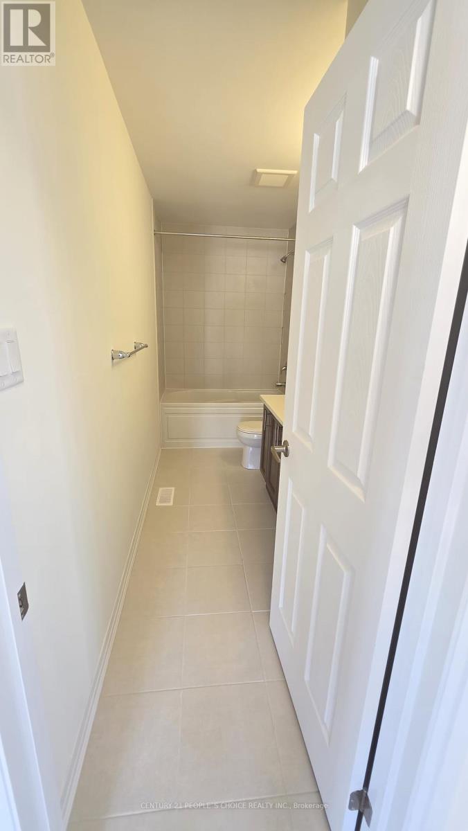 2 Greig St Street, Brantford, Ontario  N3T 0W3 - Photo 9 - X12458075