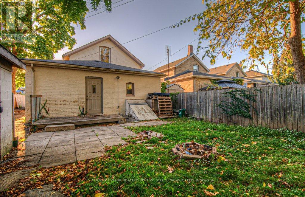 149 Murray Street, Brantford, Ontario  N3S 5P9 - Photo 29 - X12458076