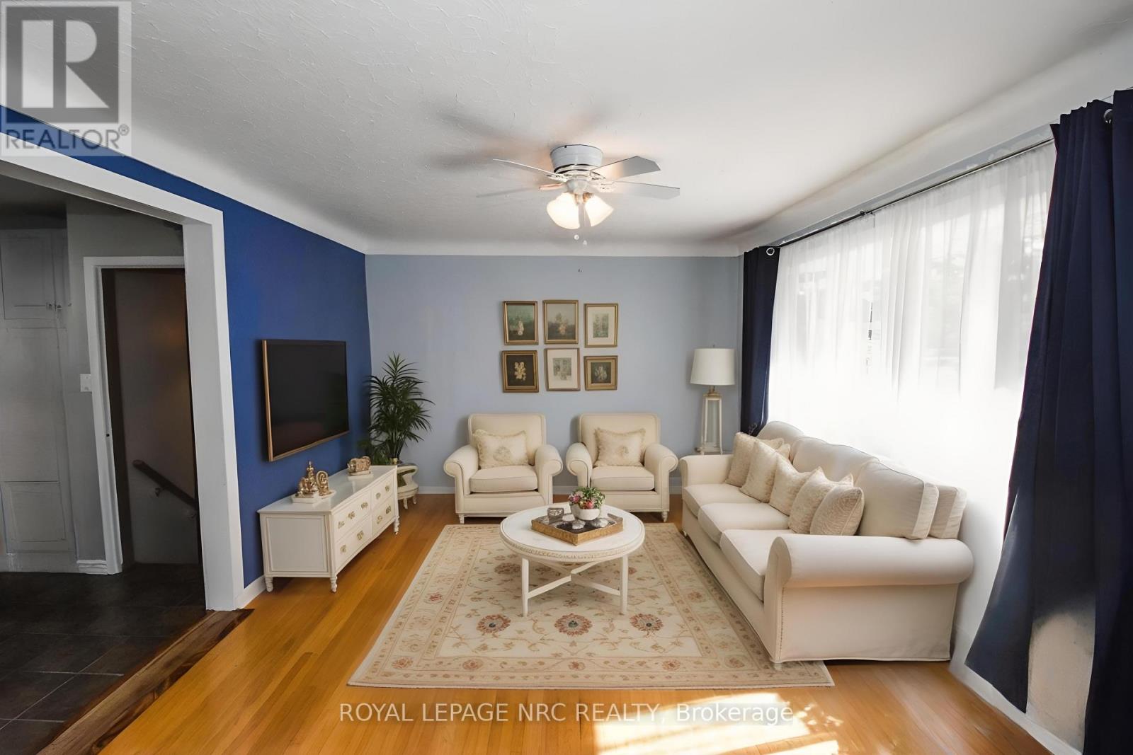 11 Grosvenor Street, St. Catharines, Ontario  L2M 3E9 - Photo 6 - X12458118