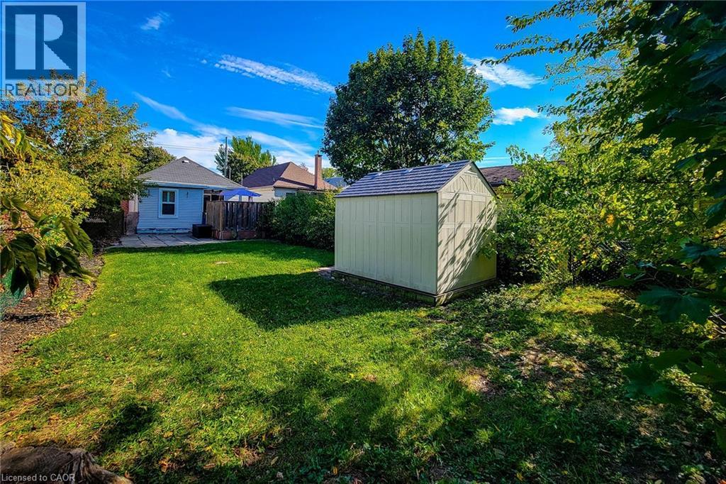 86 East 18th Street, Hamilton, Ontario  L9A 4N8 - Photo 7 - 40778429