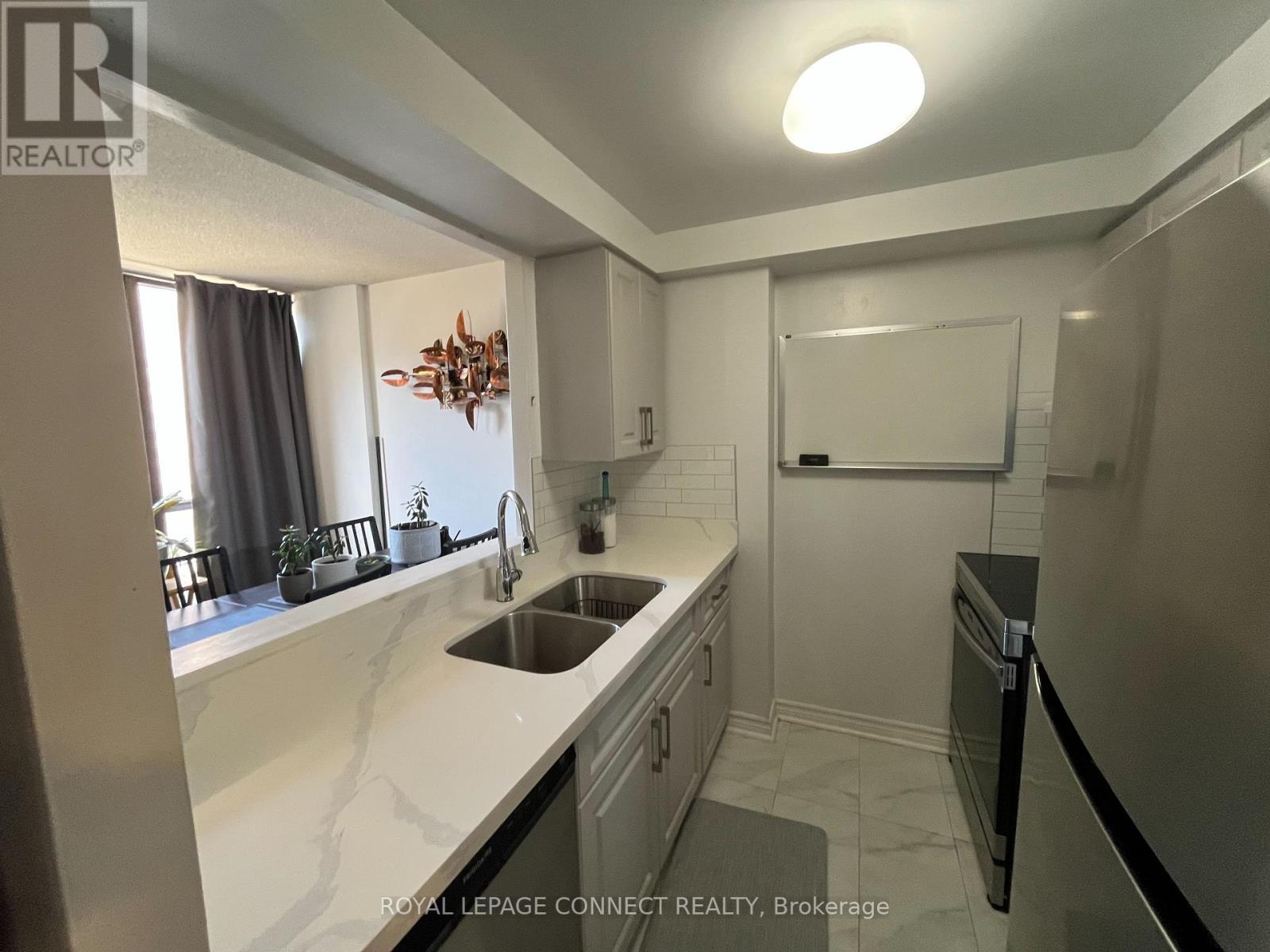 601 - 117 Gerrard Street, Toronto, Ontario  M5B 2L4 - Photo 14 - C12458099