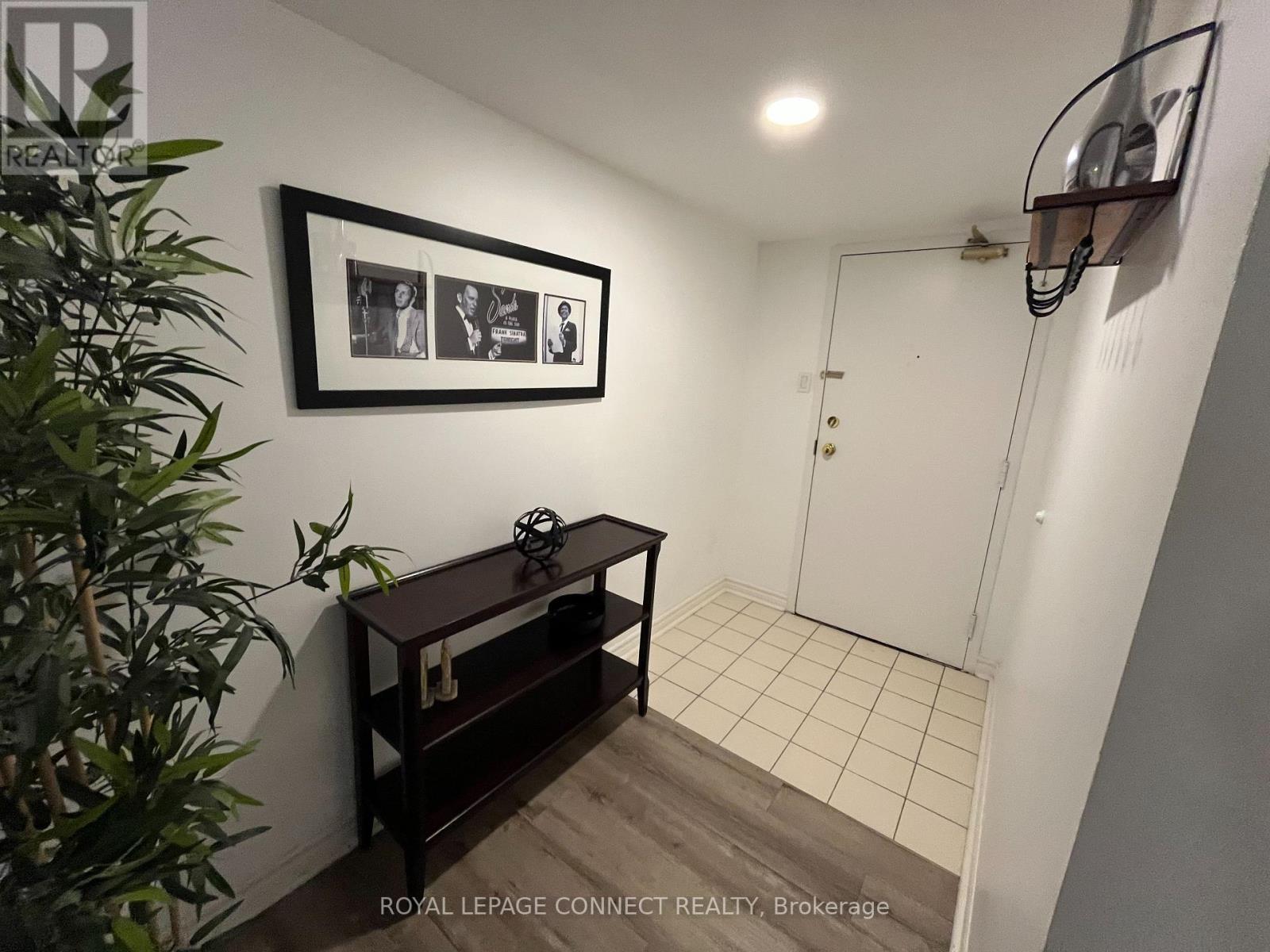 601 - 117 Gerrard Street, Toronto, Ontario  M5B 2L4 - Photo 8 - C12458099