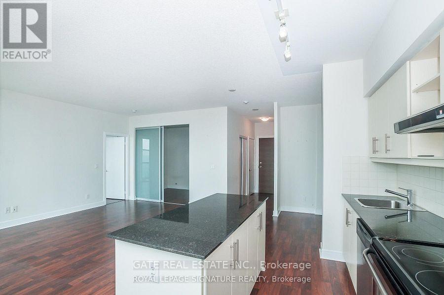 Ph5 - 35 Brian Peck Crescent, Toronto, Ontario  M4G 0A5 - Photo 10 - C12458103