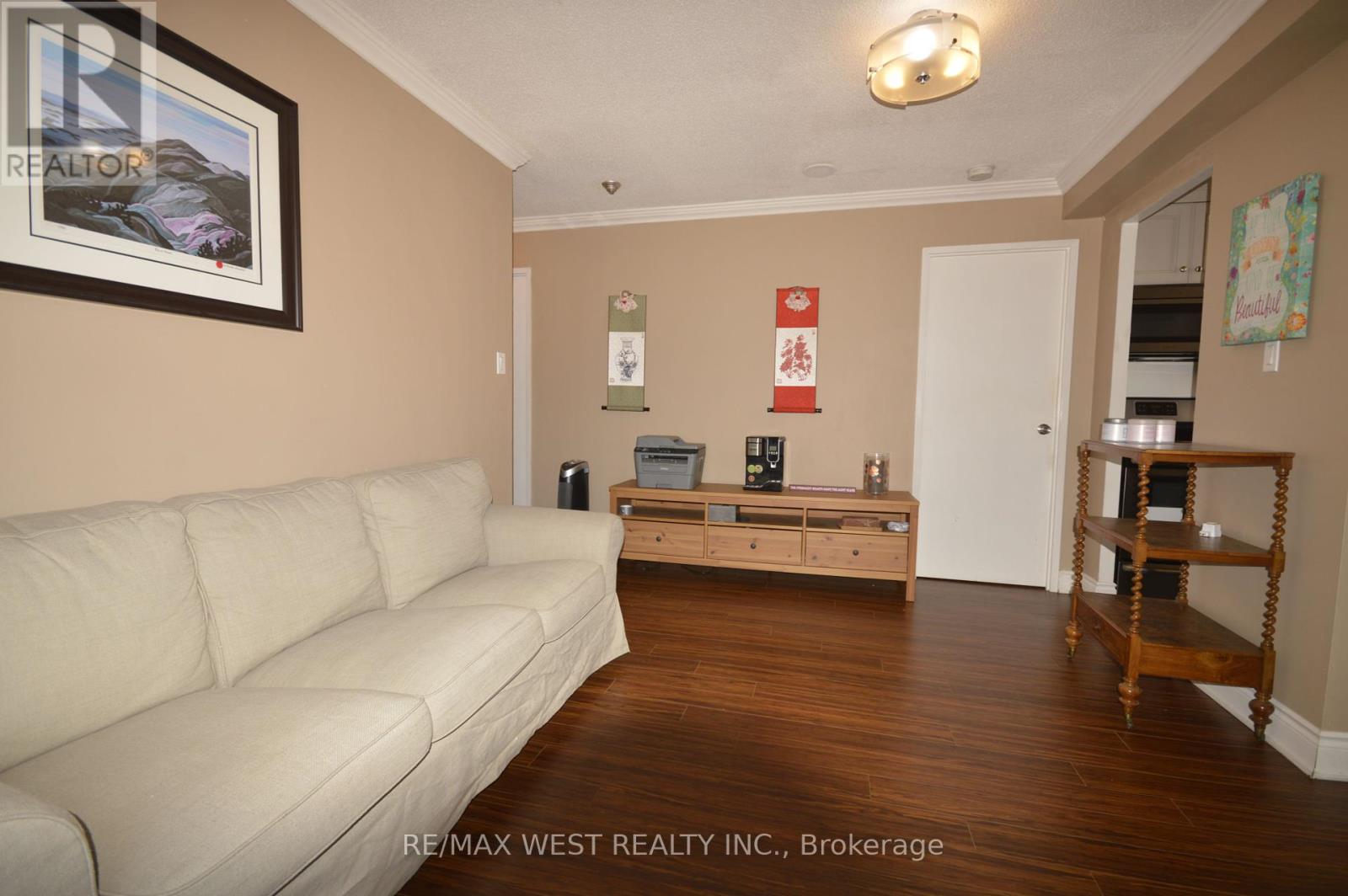 1623 - 633 BAY STREET, Toronto, Ontario